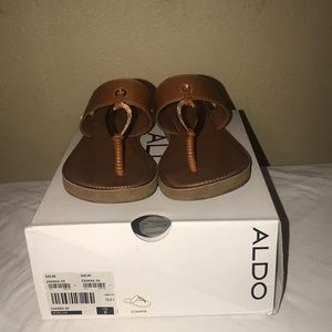 Aldo Slides
